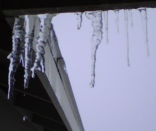 Stepford House Icicles 2